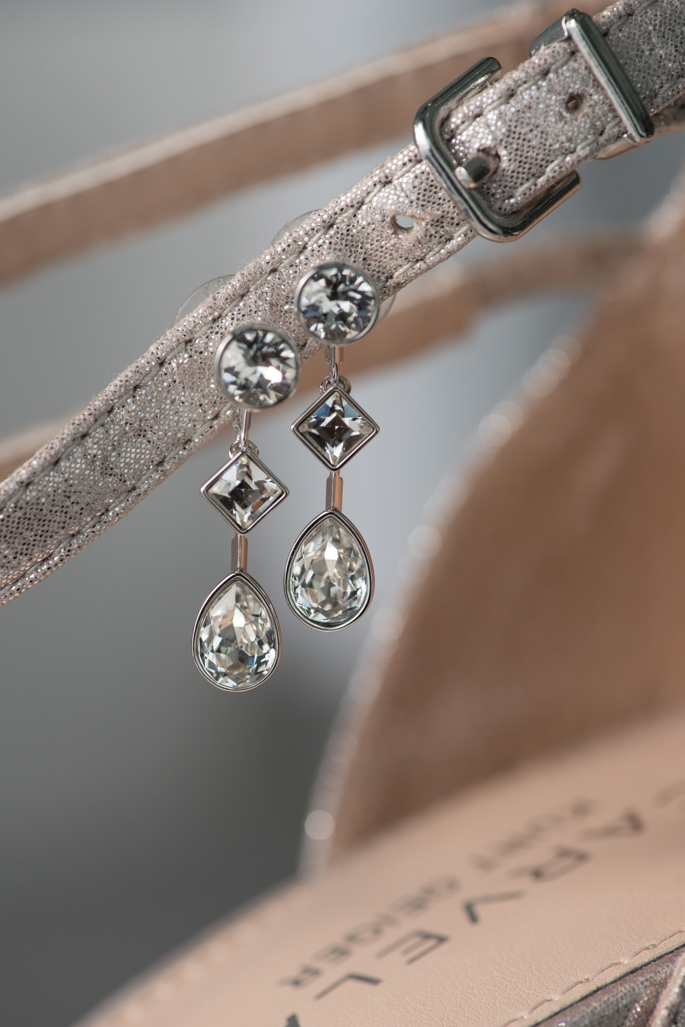 Wedding earrings on shoes