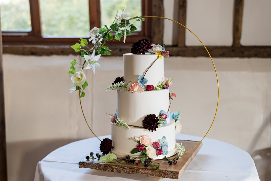 Essex wedding wedding cake