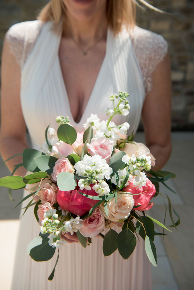 Close up of bride’s bouquet
