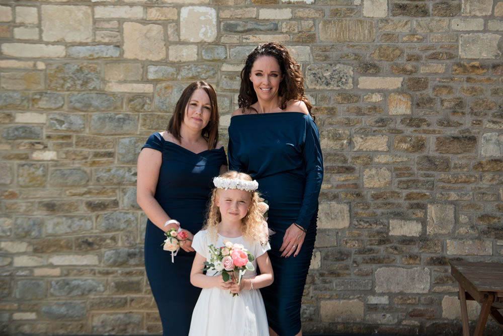 Bridesmaids and flowergirl