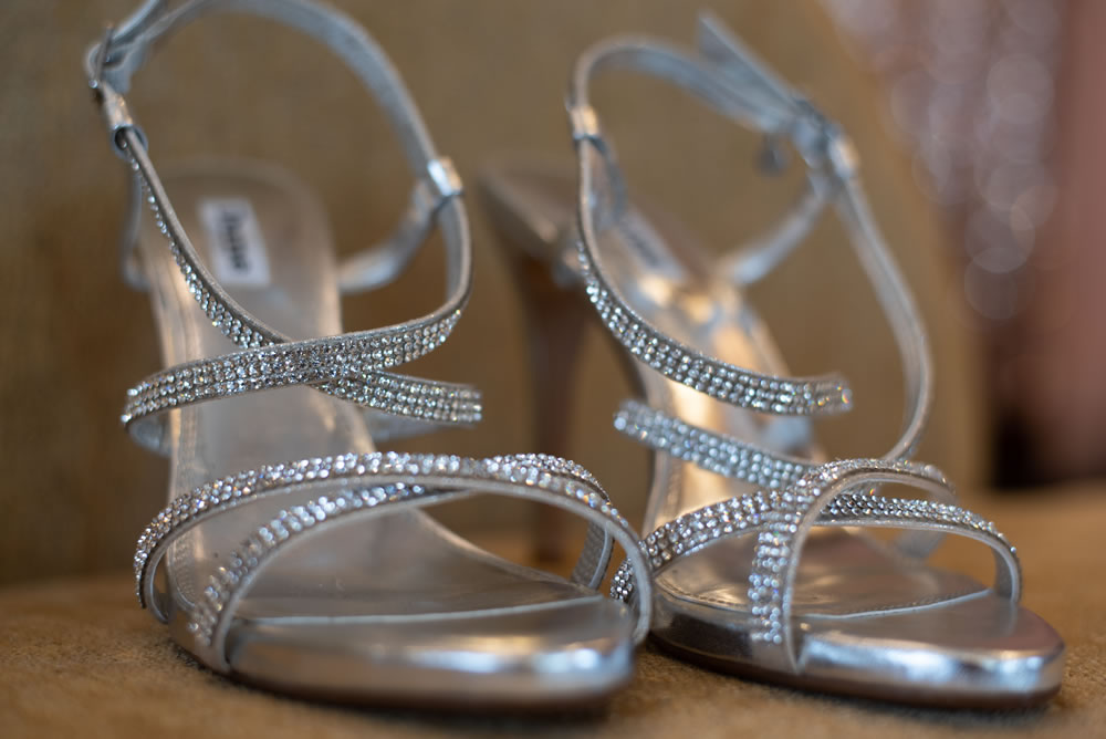 Bride&rsquo;s shoes